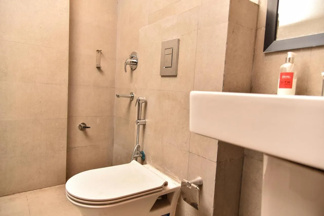 Hotel White Saffron Delhi