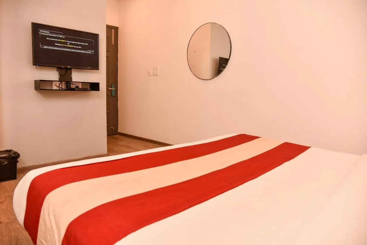 Hotel White Saffron Delhi